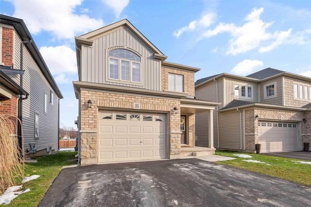 77 Avery Cres, Condo with 3 bedrooms, 3 bathrooms and 5 parking in St. Catharines ON | Image 18