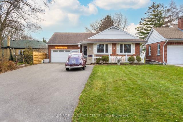 271 Bedford Rd, House detached with 3 bedrooms, 4 bathrooms and 9 parking in Kitchener ON | Image 34