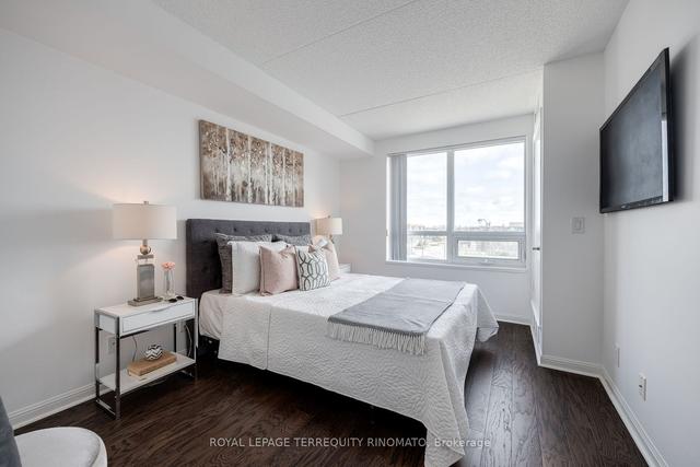 307 - 50 Via Rosedale Way, Condo with 1 bedrooms, 1 bathrooms and 1 parking in Brampton ON | Image 2