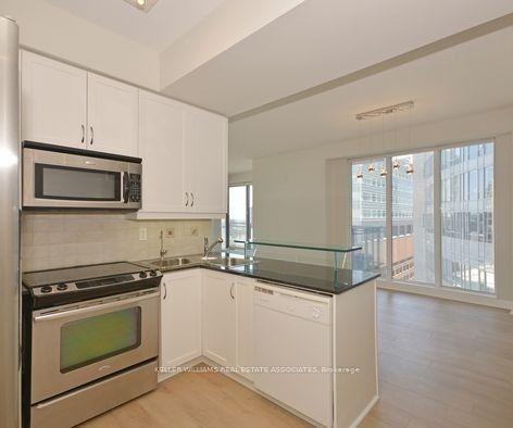 1804 - 220 Victoria St, Condo with 2 bedrooms, 2 bathrooms and 0 parking in Toronto ON | Image 2