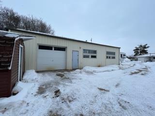 464092 Rg Rd 65a, House detached with 3 bedrooms, 2 bathrooms and 6 parking in Wainwright No. 61 AB | Image 25