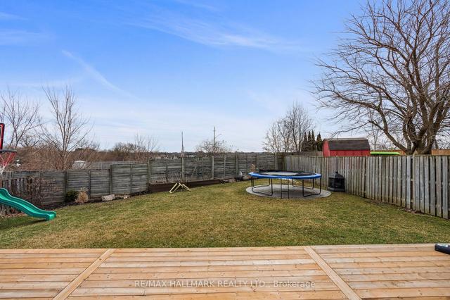 31 Eldad Dr, House detached with 4 bedrooms, 4 bathrooms and 6 parking in Clarington ON | Image 29