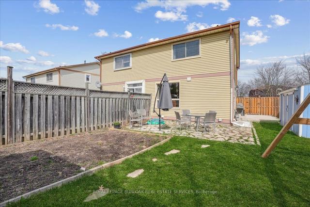2275 Melissa Cres, House semidetached with 3 bedrooms, 2 bathrooms and 4 parking in Burlington ON | Image 24