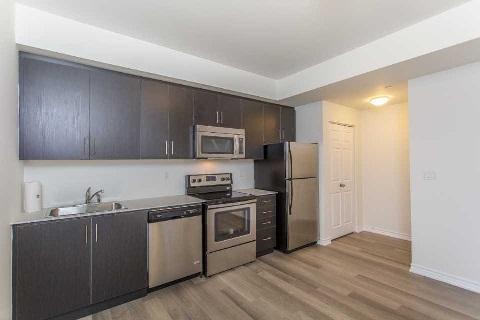 th #32 - 120 Twenty Fourth St, Townhouse with 2 bedrooms, 2 bathrooms and 1 parking in Toronto ON | Image 6