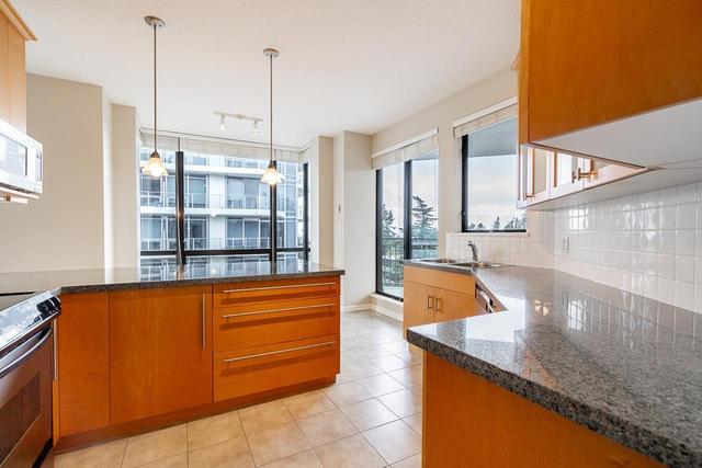 502 - 1550 Martin Street, Condo with 2 bedrooms, 2 bathrooms and 1 parking in White Rock BC | Image 11