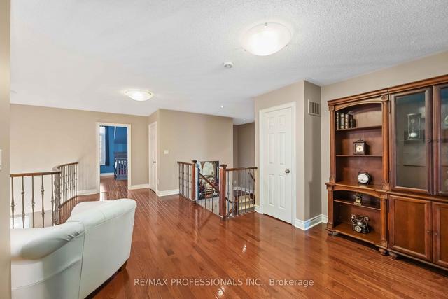 41 St Phillips Rd, House detached with 4 bedrooms, 5 bathrooms and 4 parking in Toronto ON | Image 24