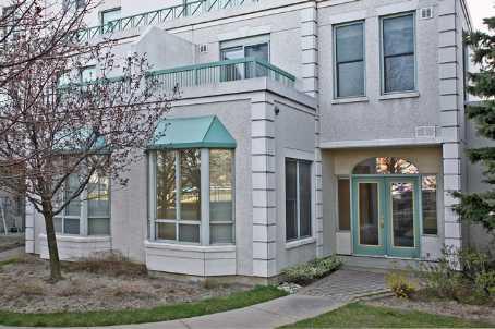 th 1 - 5001 Finch Ave E, Townhouse with 3 bedrooms, 3 bathrooms and 3 parking in Toronto ON | Image 1