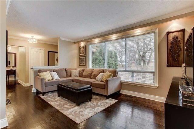 87 Goulding Ave, House detached with 3 bedrooms, 3 bathrooms and 4 parking in Toronto ON | Image 15