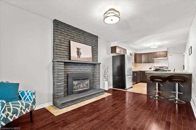 833 Coulson Ave, House detached with 4 bedrooms, 3 bathrooms and 5 parking in Milton ON | Image 35