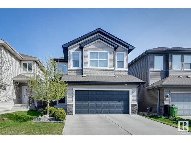 3308 Hilton Cr Nw, House detached with 3 bedrooms, 2 bathrooms and 4 parking in Edmonton AB | Card Image