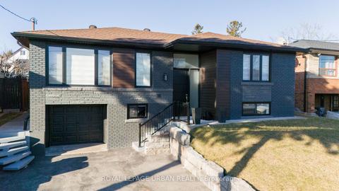 92 Beckett Ave, House detached with 3 bedrooms, 3 bathrooms and 5 parking in Toronto ON | Card Image