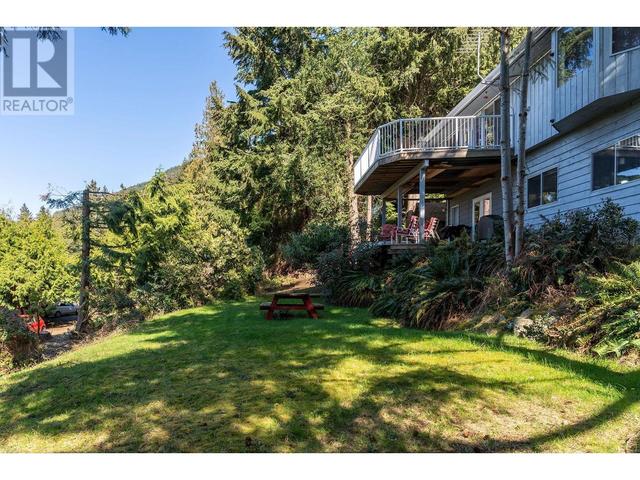 876 Windjammer Road, House detached with 4 bedrooms, 3 bathrooms and null parking in Bowen Island BC | Image 22