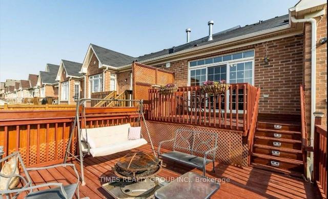 86 Naperton Dr N, House attached with 3 bedrooms, 4 bathrooms and 4 parking in Brampton ON | Image 16