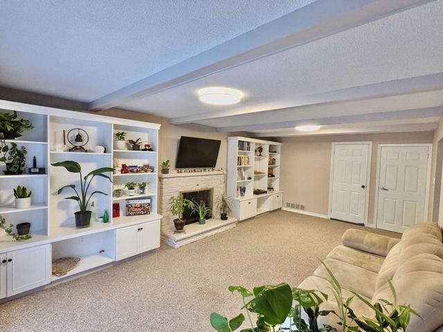 199 Kirk Dr, House detached with 4 bedrooms, 3 bathrooms and 8 parking in Markham ON | Image 3