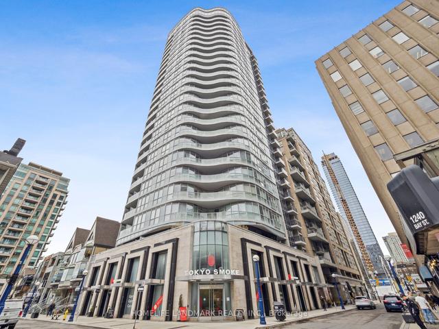 707 - 88 Cumberland St, Condo with 1 bedrooms, 1 bathrooms and 0 parking in Toronto ON | Image 1