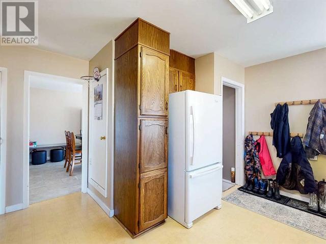 330 19th Street, House detached with 4 bedrooms, 2 bathrooms and 4 parking in Fort Macleod AB | Image 14