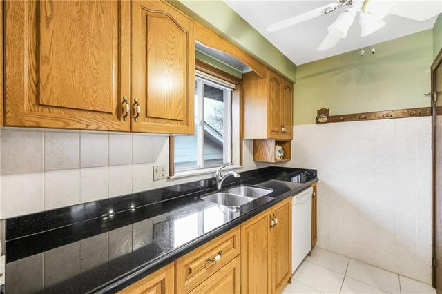125 Laurier Avenue, House detached with 2 bedrooms, 2 bathrooms and 5 parking in Hamilton ON | Image 12