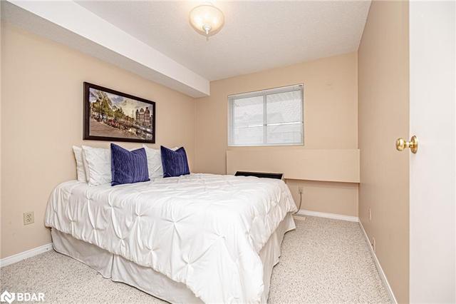 207 - 126 Bell Farm Street, House attached with 2 bedrooms, 2 bathrooms and 1 parking in Barrie ON | Image 23