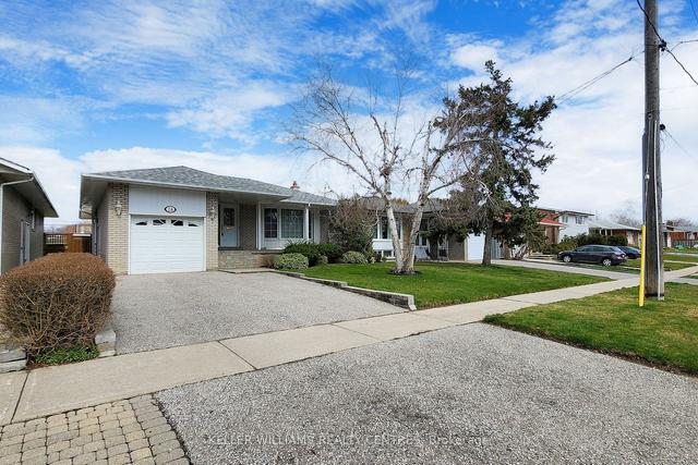 24 Birchard St, House detached with 3 bedrooms, 2 bathrooms and 3 parking in Toronto ON | Image 22