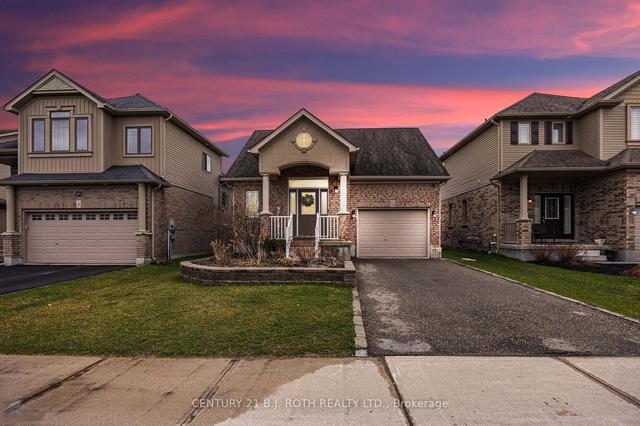 11 irwi Irwin Cres, House detached with 2 bedrooms, 3 bathrooms and 2 parking in New Tecumseth ON | Image 1