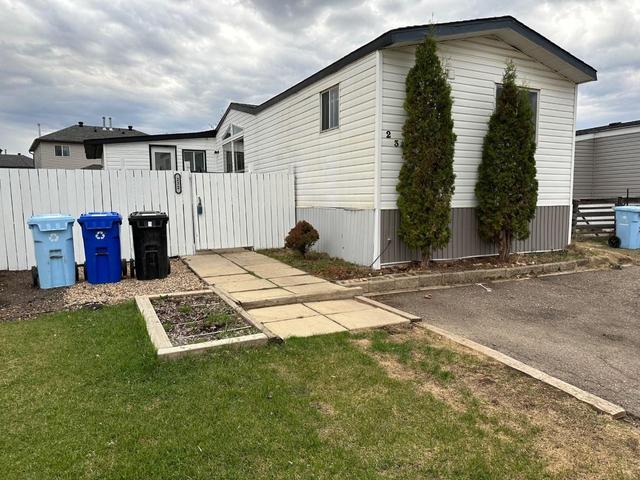 232 Caouette Crescent, House detached with 4 bedrooms, 2 bathrooms and 2 parking in Wood Buffalo AB | Image 40
