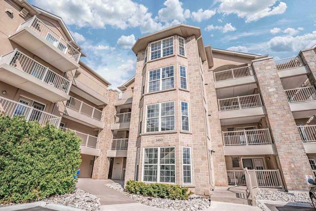 108 - 1460 Bishops Gate, Condo with 1 bedrooms, 1 bathrooms and 1 parking in Oakville ON | Card Image