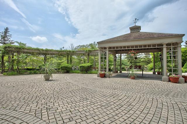 422 - 2511 Lakeshore Rd W, Condo with 2 bedrooms, 2 bathrooms and 2 parking in Oakville ON | Image 27