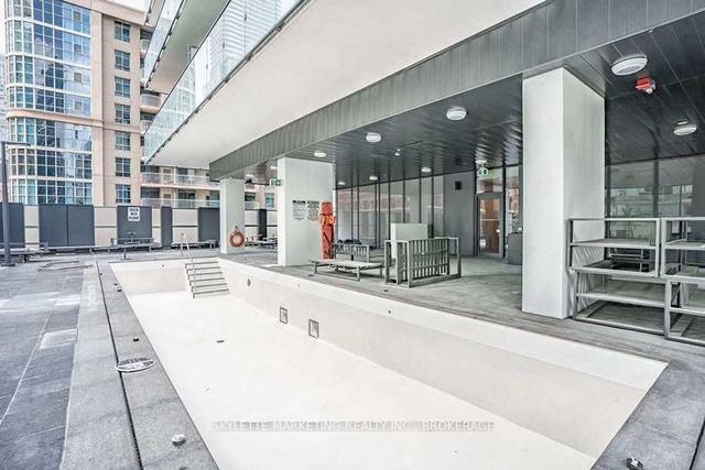 401 - 22 Lombard St, Condo with 2 bedrooms, 2 bathrooms and 1 parking in Toronto ON | Image 32