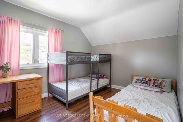 43 Holmes Ave, House detached with 3 bedrooms, 2 bathrooms and 2 parking in Hamilton ON | Image 5