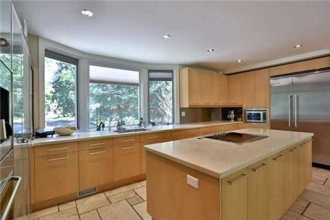 38 Old Yonge St, House detached with 6 bedrooms, 8 bathrooms and 6 parking in Toronto ON | Image 6