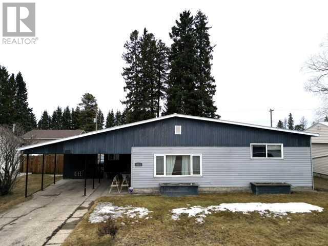 4221 5 Avenue, House detached with 3 bedrooms, 1 bathrooms and 6 parking in Edson AB | Image 1