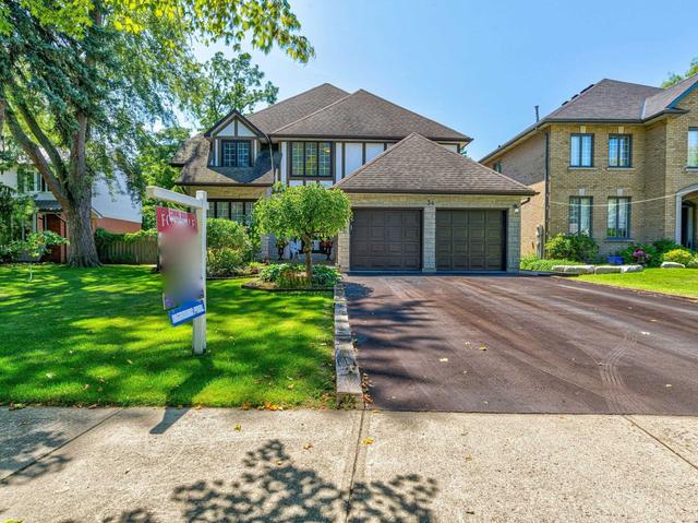 34 Maplewood Rd, House detached with 4 bedrooms, 4 bathrooms and 6 parking in Mississauga ON | Image 12