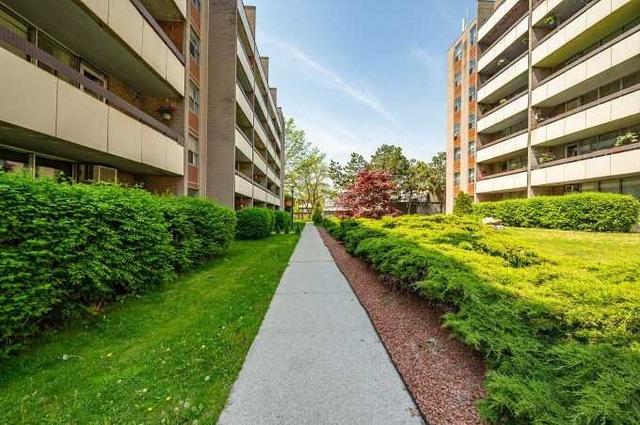 209 - 3625 Lake Shore Blvd W, Condo with 2 bedrooms, 1 bathrooms and 1 parking in Toronto ON | Image 12