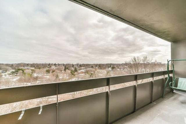 710 - 11 Wincott Dr, Condo with 3 bedrooms, 2 bathrooms and 1 parking in Toronto ON | Image 32