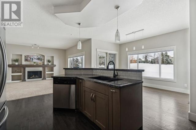 226 Crystal Green Place, House detached with 3 bedrooms, 2 bathrooms and 4 parking in Okotoks AB | Image 15