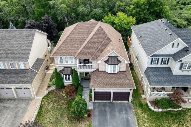 48 Apple Ridge Dr, House detached with 4 bedrooms, 3 bathrooms and 6 parking in Kitchener ON | Card Image