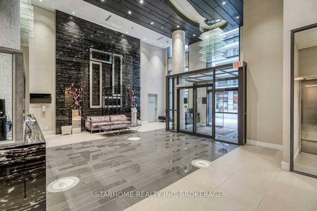 sw510 - 9191 Yonge St, Condo with 2 bedrooms, 2 bathrooms and 1 parking in Richmond Hill ON | Image 9