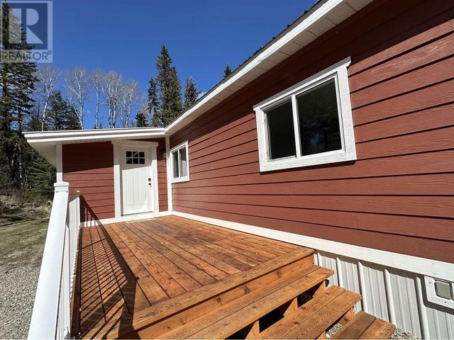 236 Jefferson Road, House other with 3 bedrooms, 0 bathrooms and null parking in Cariboo F BC | Image 3