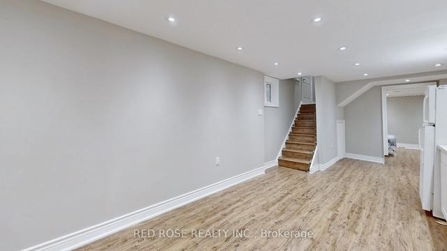 120 Harlandale Ave, House detached with 3 bedrooms, 3 bathrooms and 5 parking in Toronto ON | Image 25