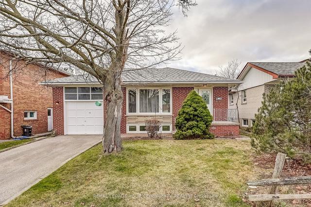 75 Norgrove Cres, House detached with 3 bedrooms, 2 bathrooms and 3 parking in Toronto ON | Image 1