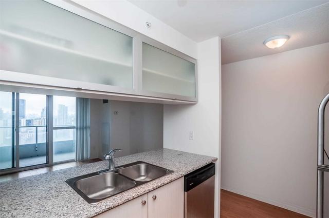 2110 - 275 Yorkland Rd, Condo with 2 bedrooms, 2 bathrooms and 1 parking in Toronto ON | Image 23