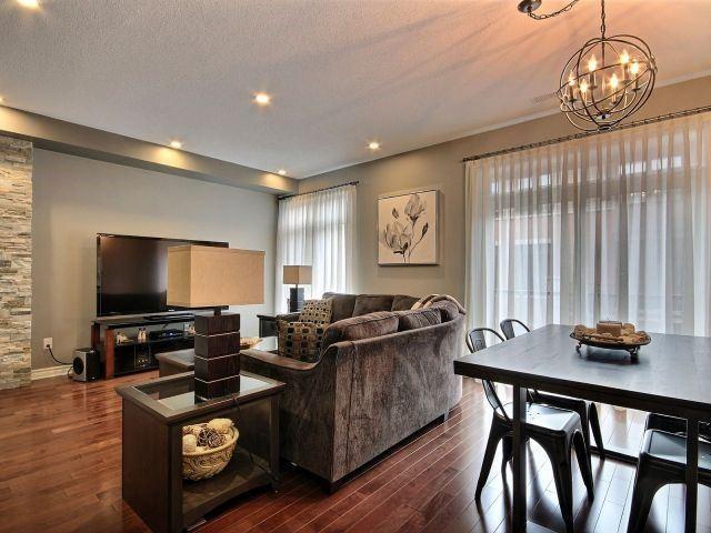 125 Chaperal Pvt, House attached with 2 bedrooms, 2 bathrooms and 1 parking in Ottawa ON | Image 9