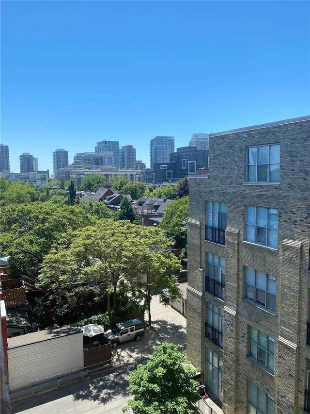 ph20 - 955 Queen St W, Condo with 1 bedrooms, 1 bathrooms and 1 parking in Toronto ON | Image 3