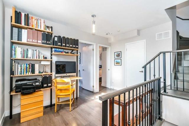 211 - 441 Jane St, Townhouse with 2 bedrooms, 2 bathrooms and 2 parking in Toronto ON | Image 10