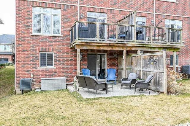 36 Oakhaven Pl, Townhouse with 3 bedrooms, 3 bathrooms and 2 parking in Hamilton ON | Image 26