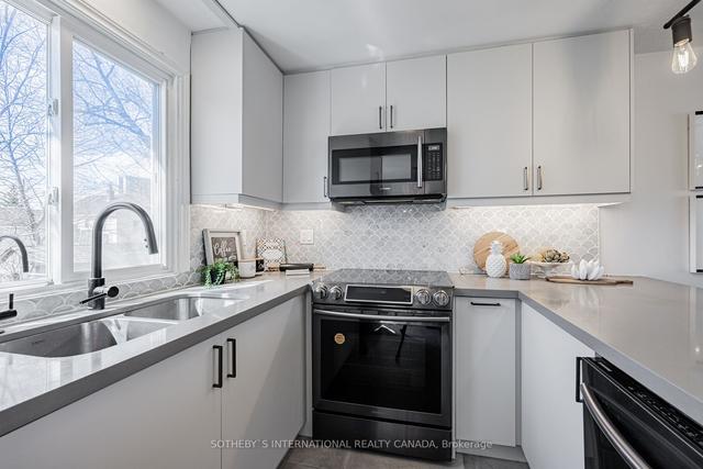 4075a Lawrence Ave E, House detached with 2 bedrooms, 1 bathrooms and 4 parking in Toronto ON | Image 6