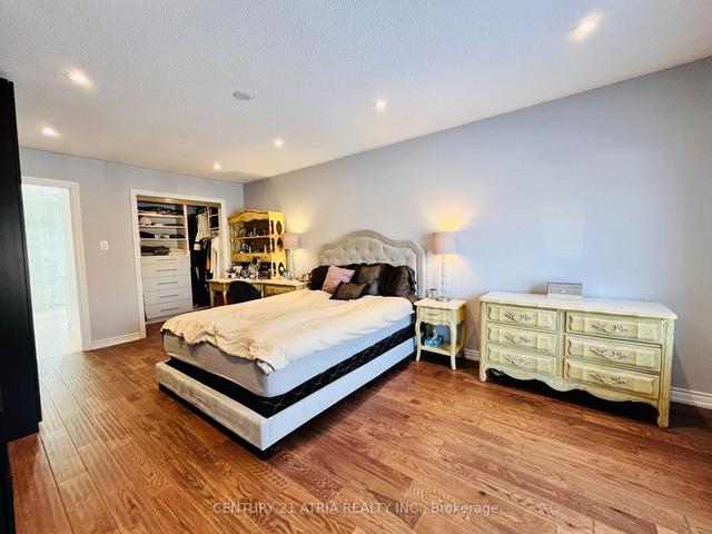 43 Hewlett Cres, House detached with 4 bedrooms, 4 bathrooms and 6 parking in Markham ON | Image 13