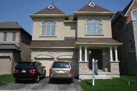 110 Rumsey Rd N, House detached with 4 bedrooms, 4 bathrooms and 2 parking in Vaughan ON | Image 1