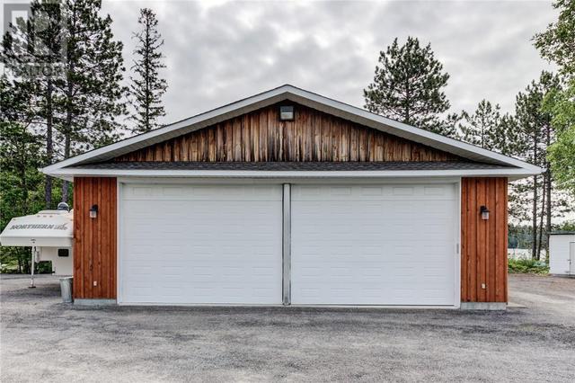 3251 E Hanmer Lake Road, House detached with 5 bedrooms, 2 bathrooms and null parking in Greater Sudbury ON | Image 30