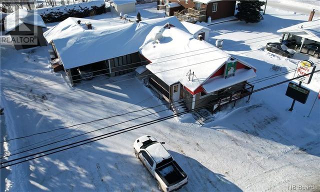 374 Isidore Boucher Boulevard, House detached with 3 bedrooms, 5 bathrooms and null parking in Edmundston NB | Image 1
